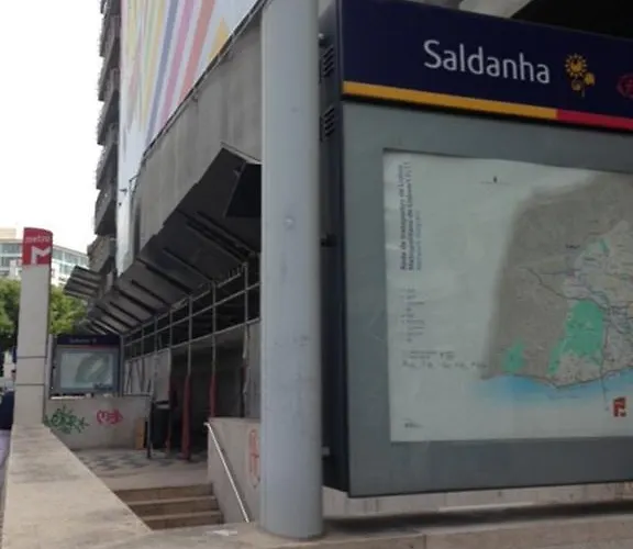 Mesa E Casa Encantada Lissabon
